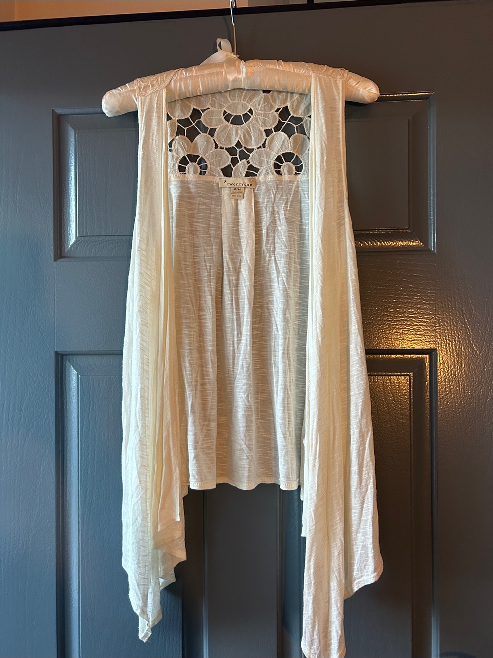 Forever 21 Cream Crochet-Back Sleeveless Top